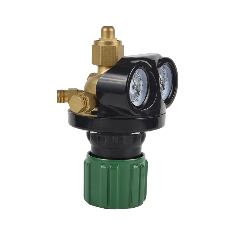 VICTOR Type Heavy Duty Oxygen Regulator ใน CGA540 และ 9/16